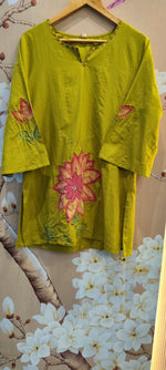 Brush painted full suit set in green in farshi salwar