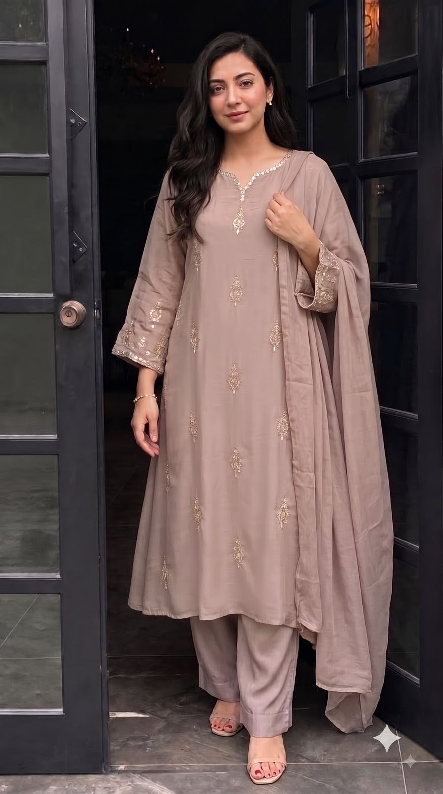 Super pretty handwork chinon suit set