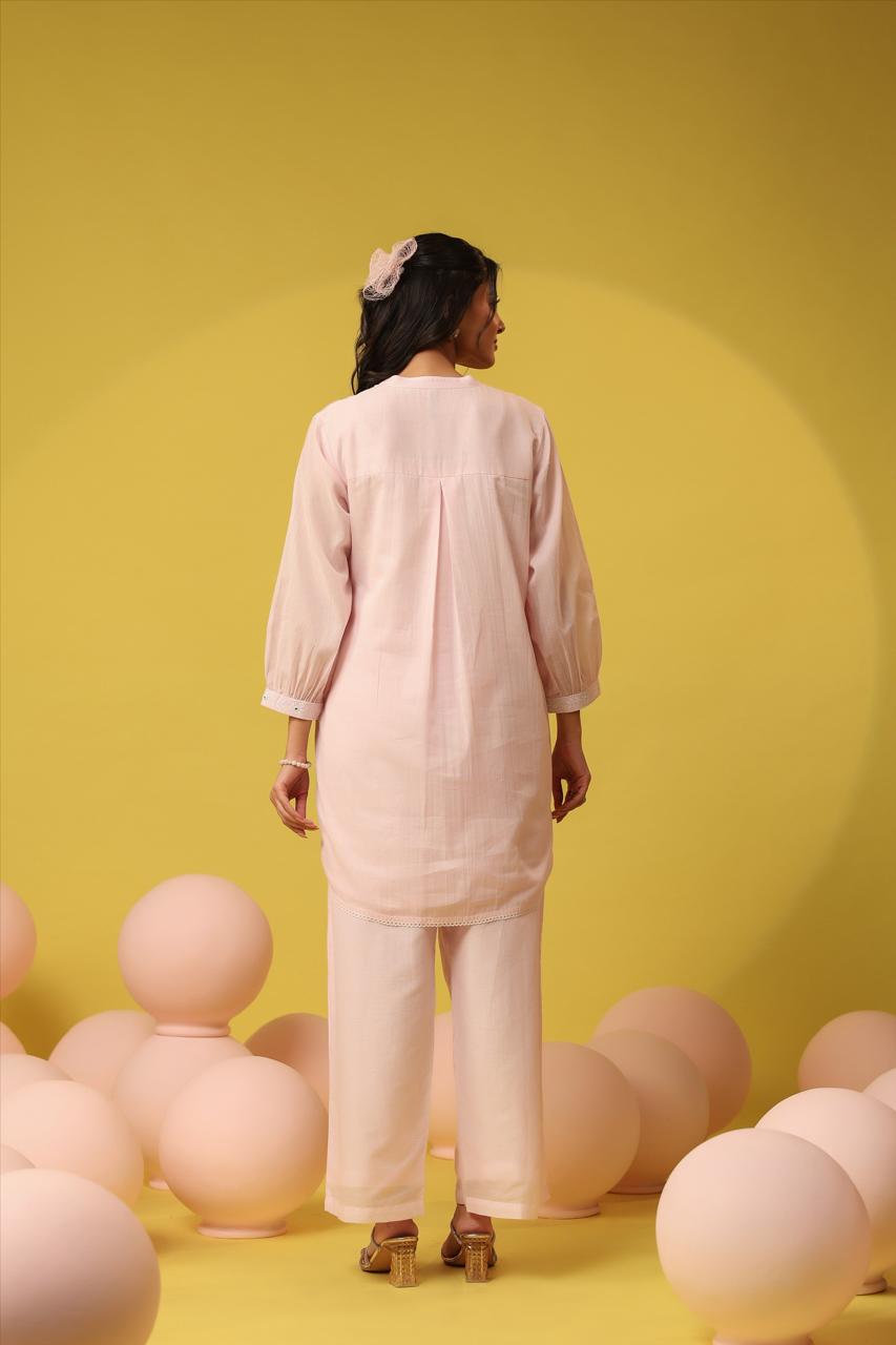 Lite pink kurta pants