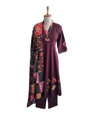 Appliqué work full suit set in wine