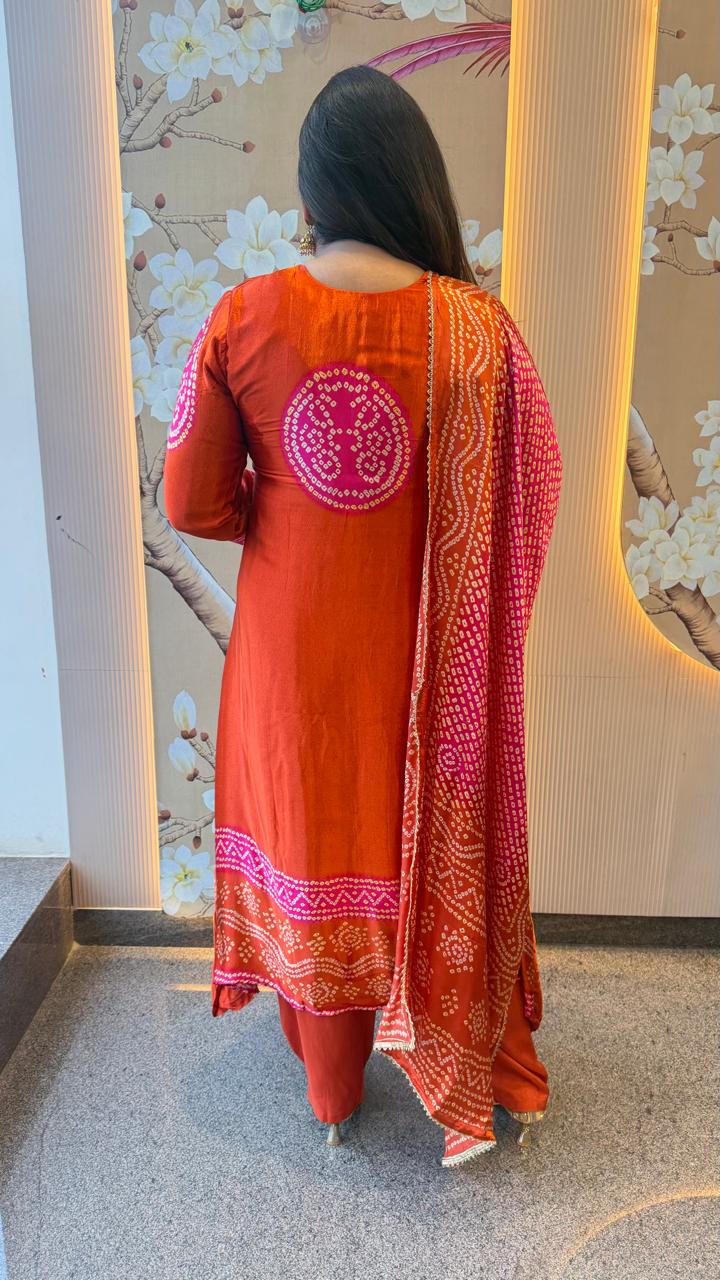 Bestseller in the best festive colour orange n pink in premium gaji silk bandhani