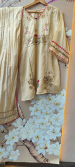 Super pretty Mul chanderi plazzo set with pretty handwork in orange (Loose fit)