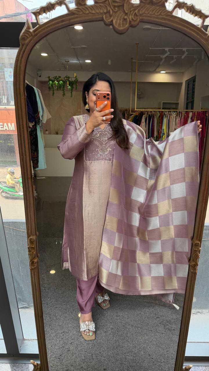 Truly royal not to be misused Kanjiwaram suit set