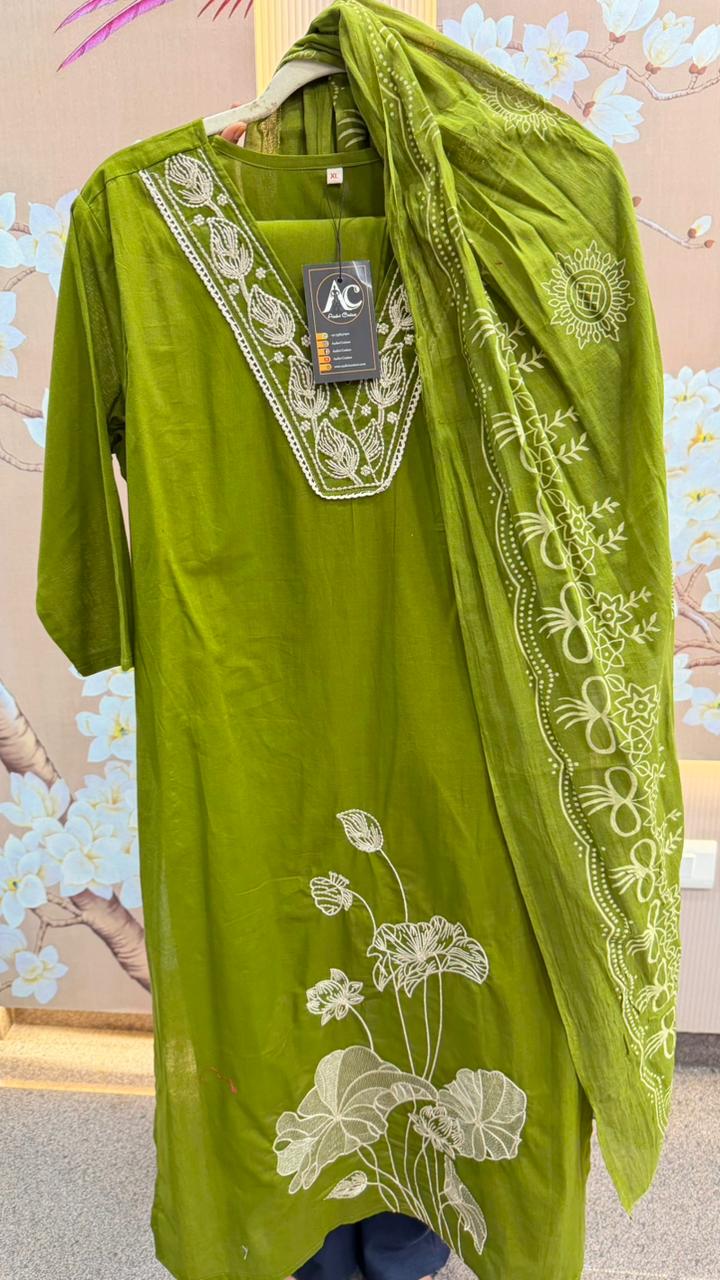 Cotton applique work suit in green