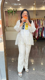 Super super pretty handwork pure mulchanderi Co ord comes with inner