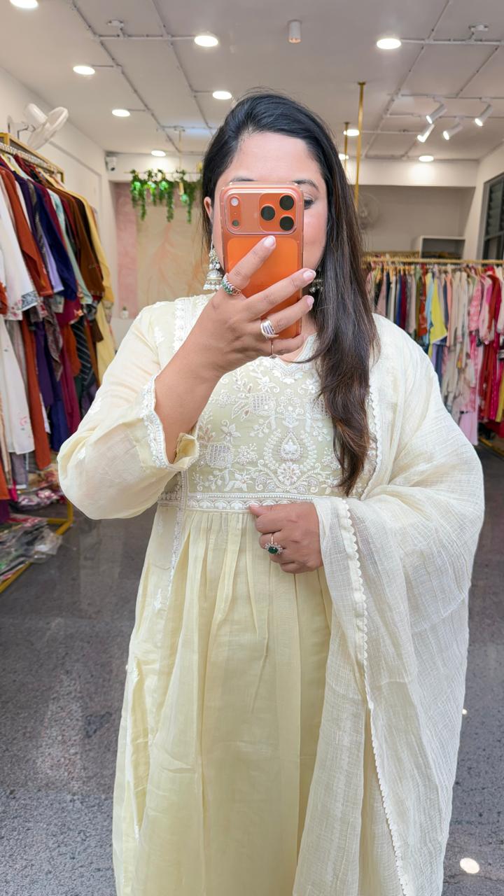 Pure Banarasi mint green Mul chanderi with chikankari full suit set. Beautiful designer back