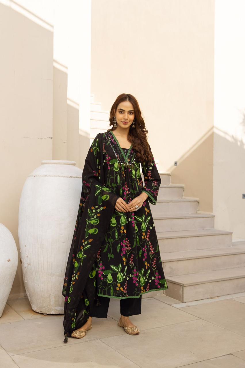 Pure cotton digital printed full suit set in black n green