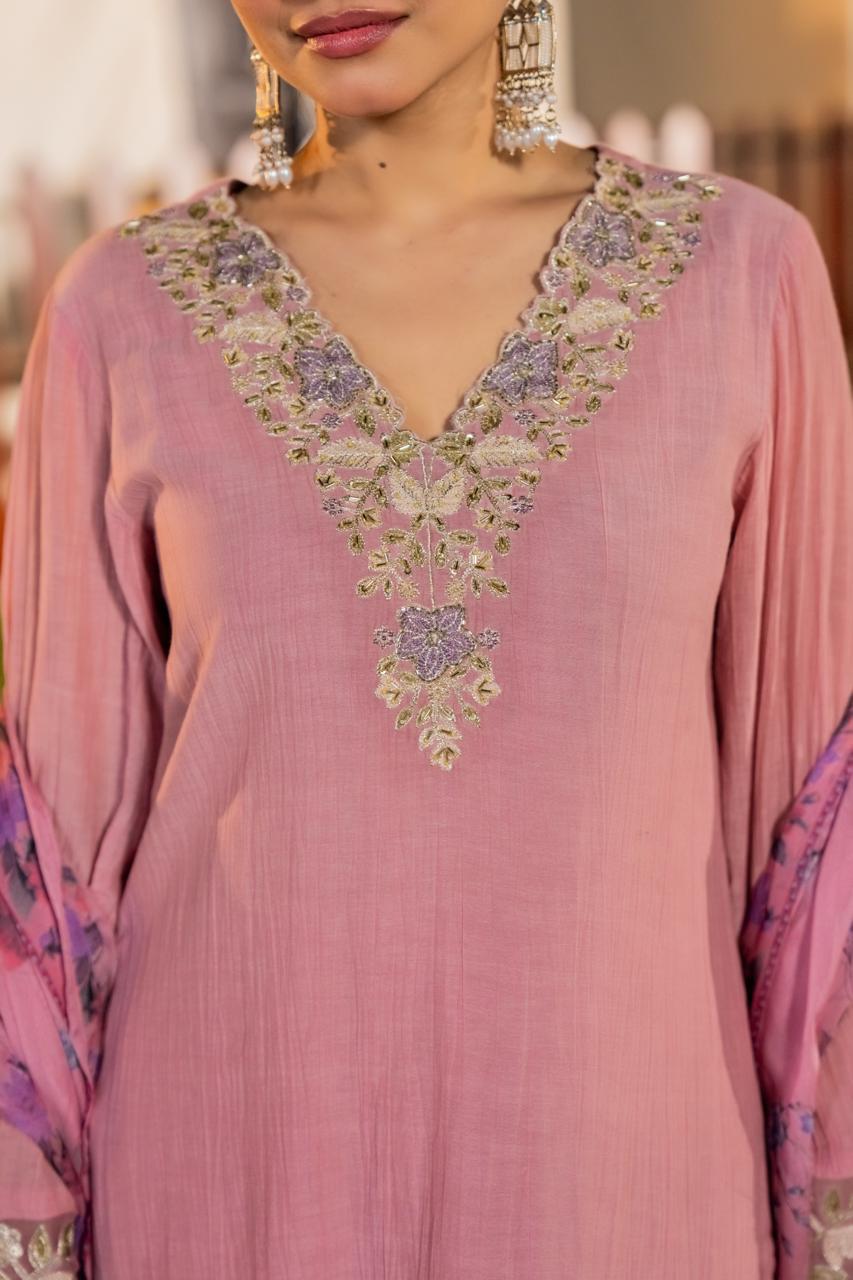 Stylish crush cotton designer suit set in yellow paired with a Kalamkari dupatta in pink
