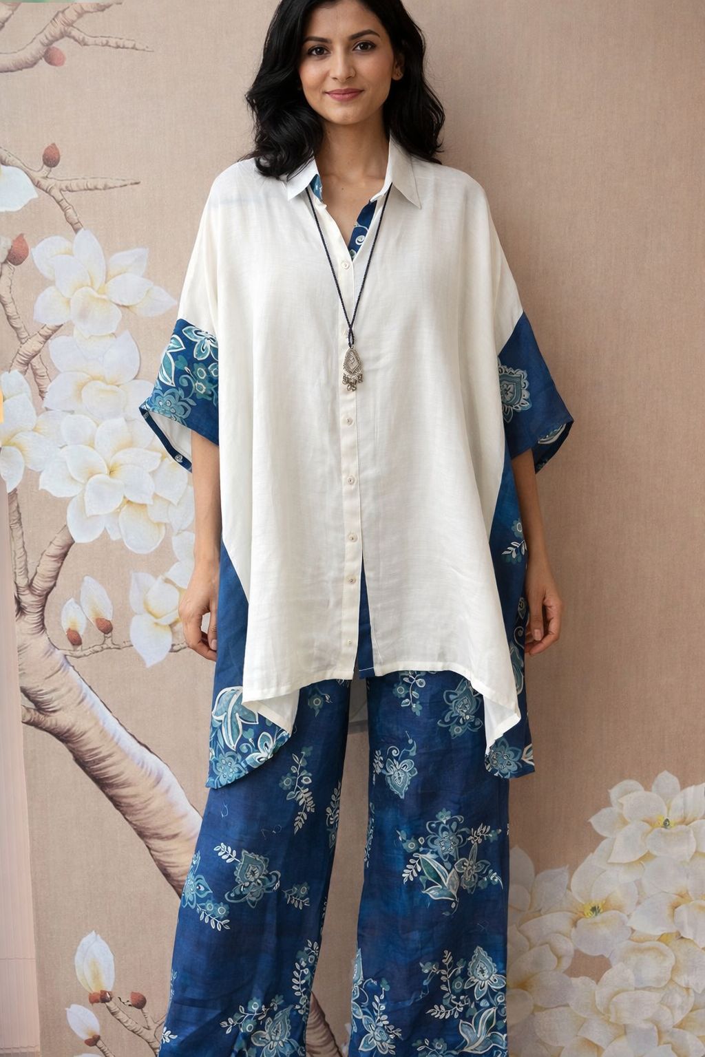 Pure Mul silk kaftan co ord comes with inner n necklace