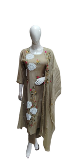 Premium Mul chanderi applique work suit set