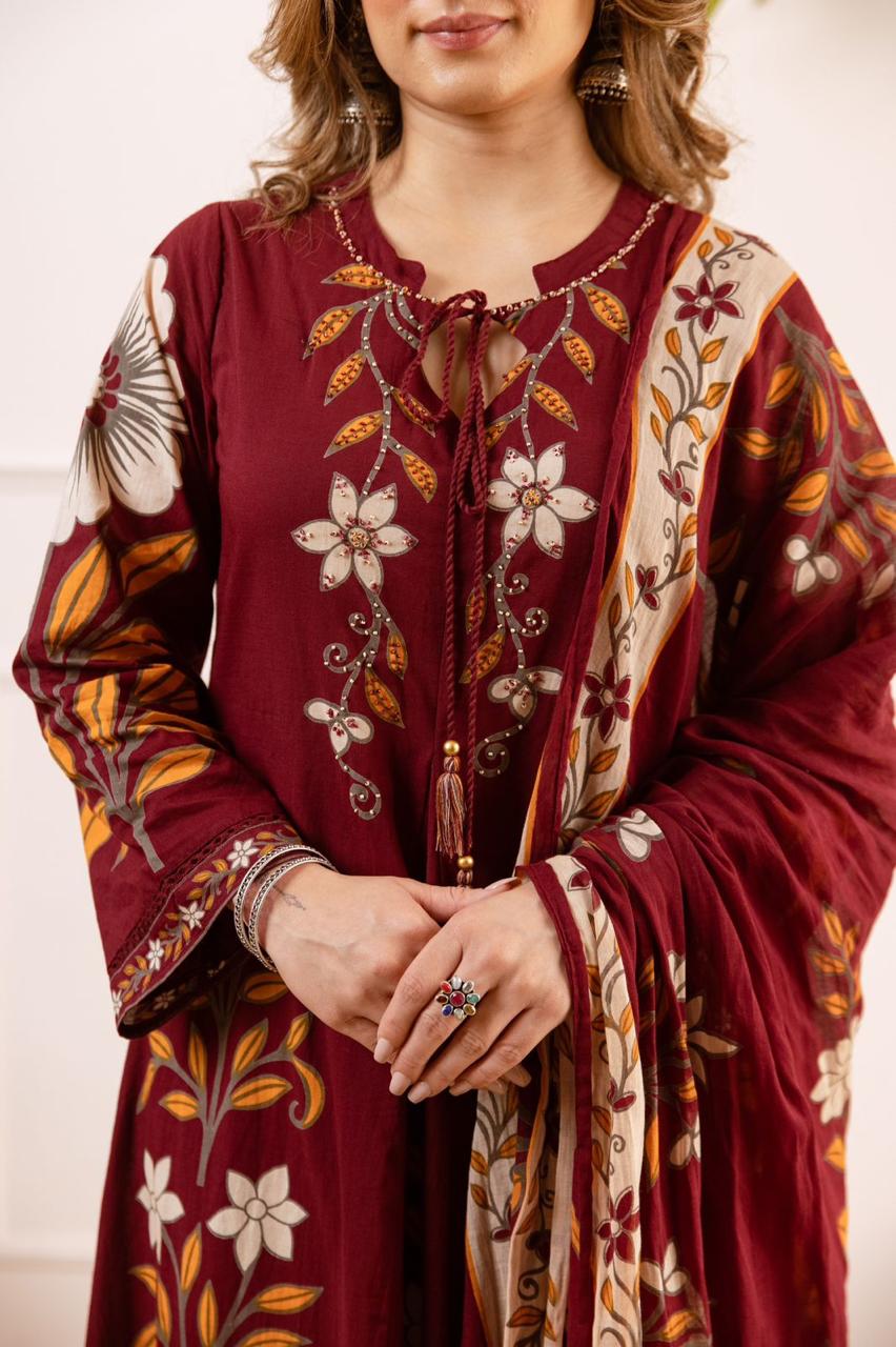 Wow cotton designer full suit set in red