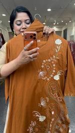 Fully embroidered suit set in brown