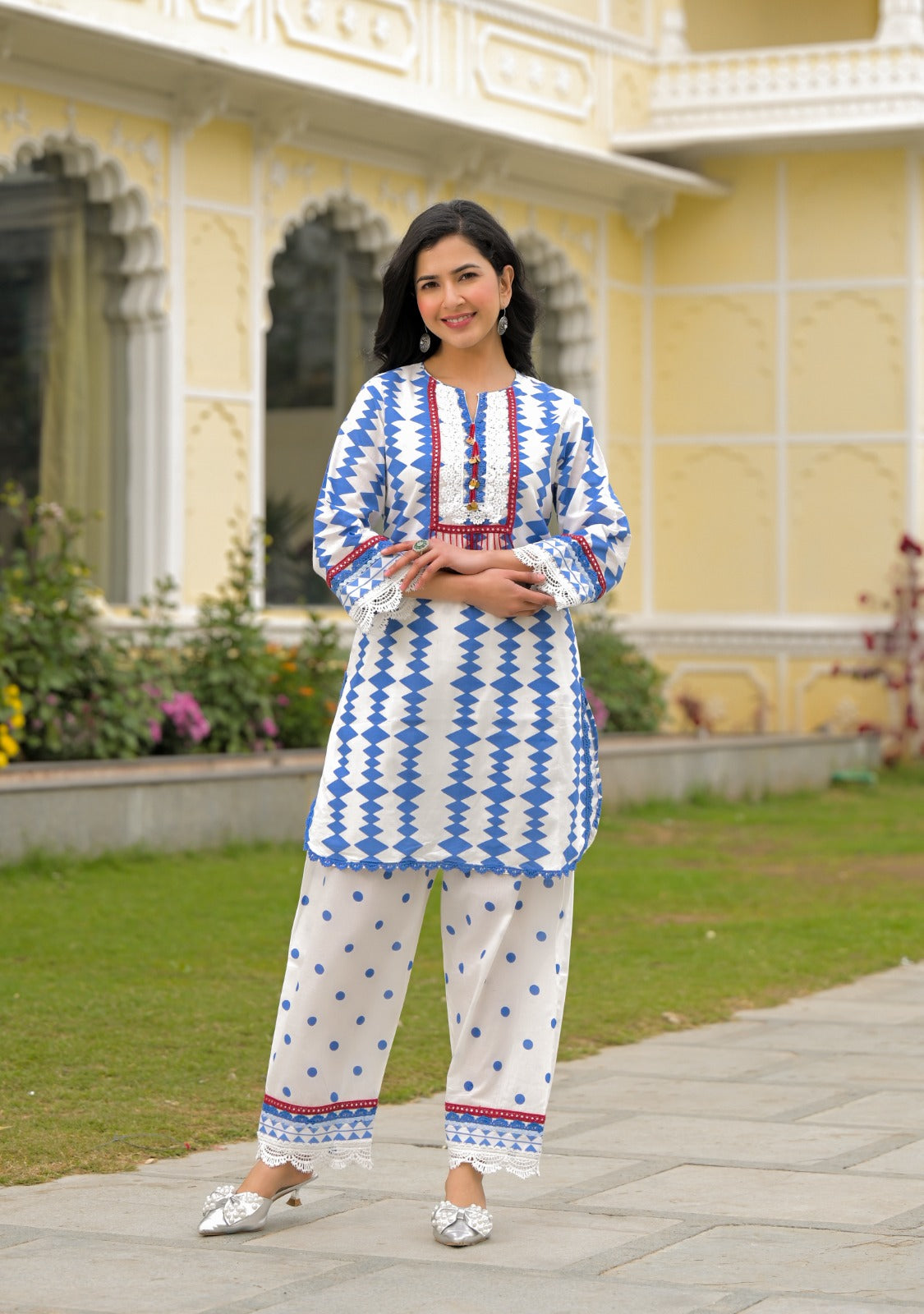 Super smart premium cotton lining cotton co ord with lace detailing