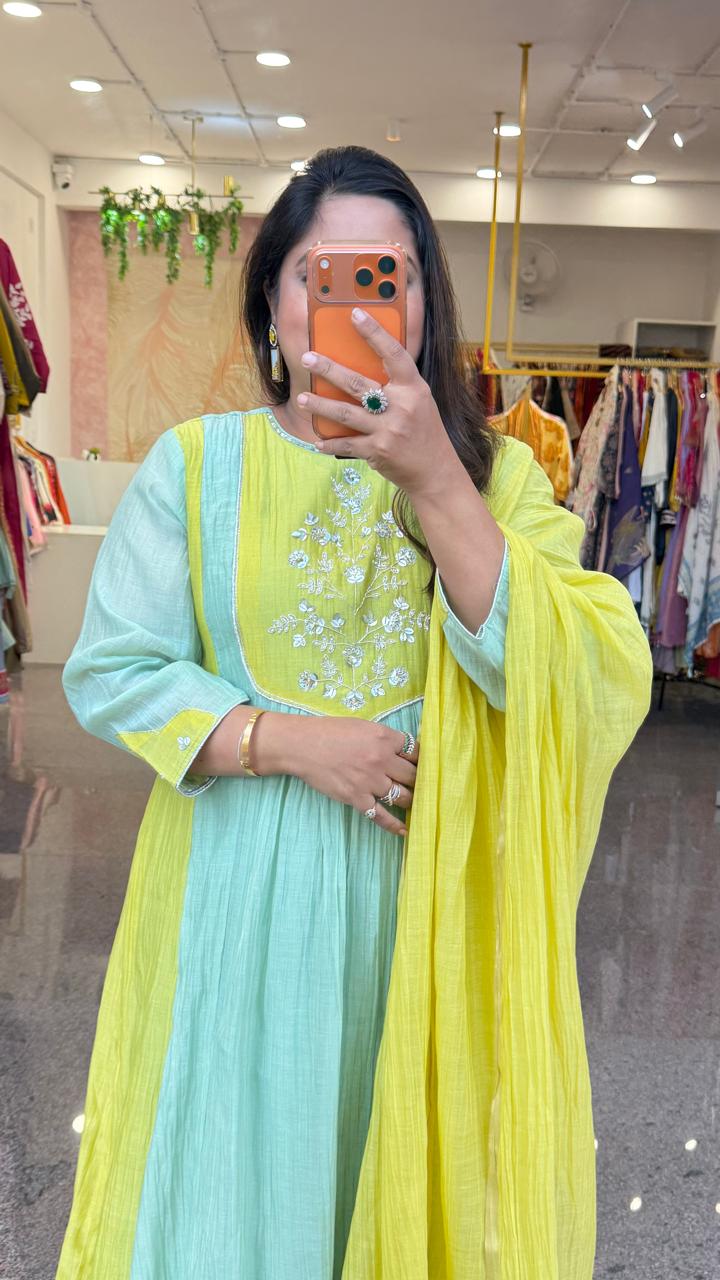 Mul chanderi lining suit set in most trending colour combination