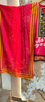 Pretty dola silk pink suit set paired with farshi salwar