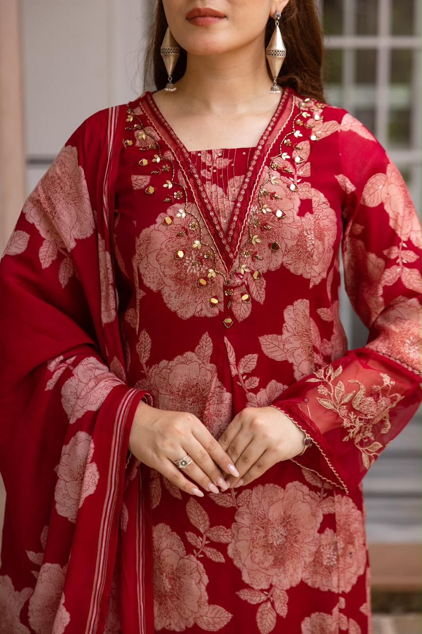 Pretty Modale red floral suit set in redPretty Modale red floral suit set in red