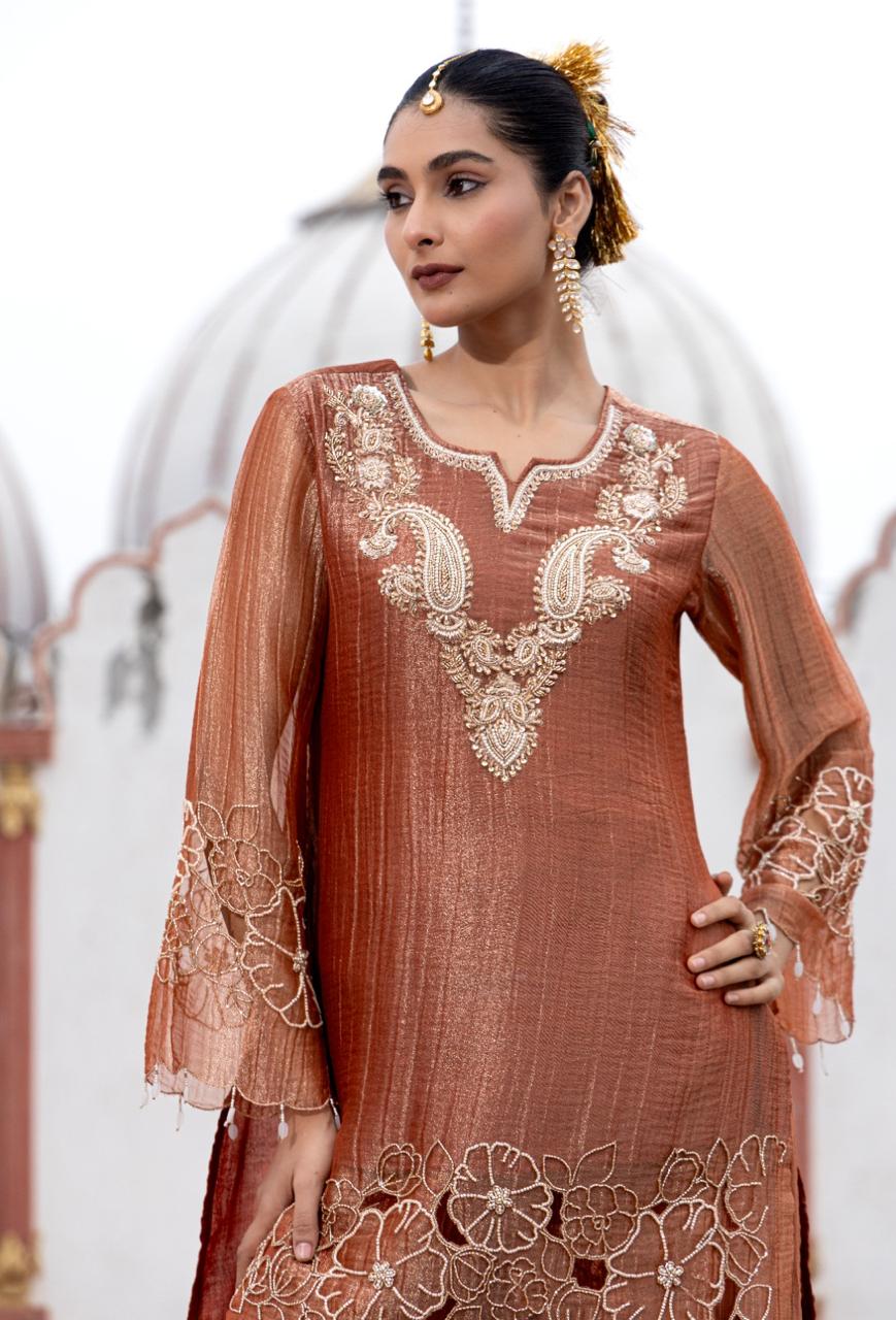 Crush tissue applique suit set orange