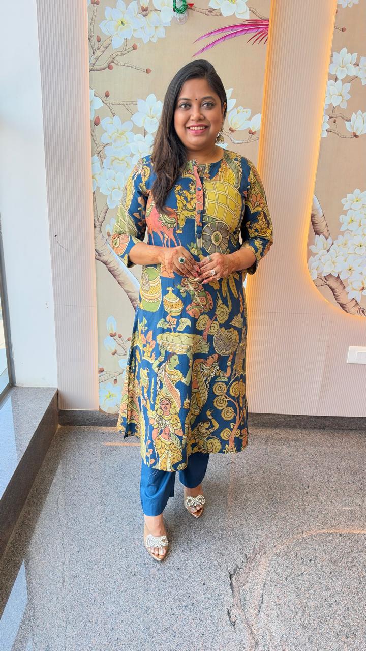Pretty linen cotton pichwai print two pockets in kurta and pants