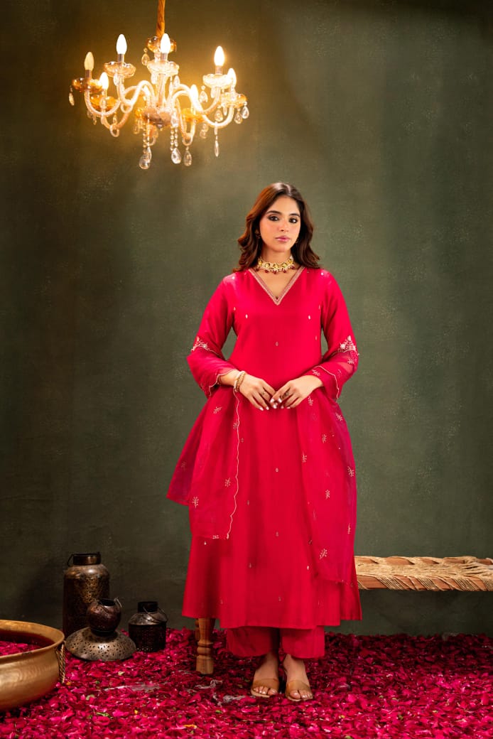 Santoori silk designer sleeves n pocket suit set in pink