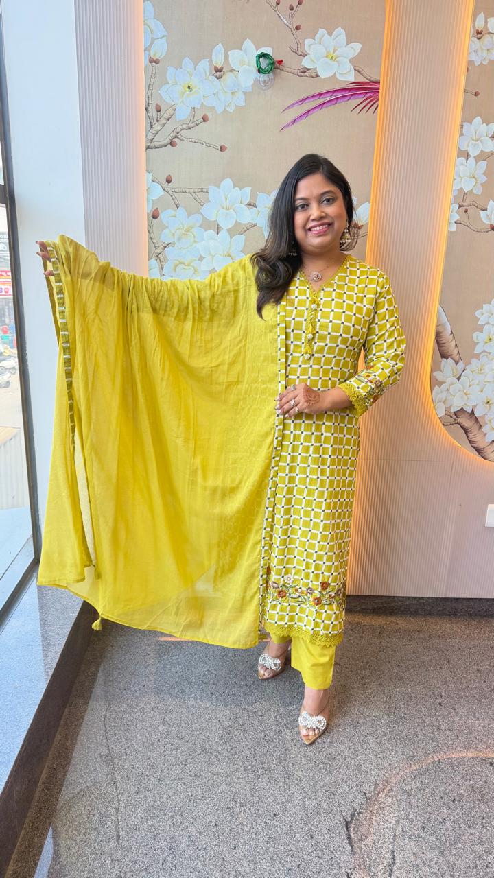 Gorgeous chequered full suit set with embroidery on sleeves and Daman in greenish yellow