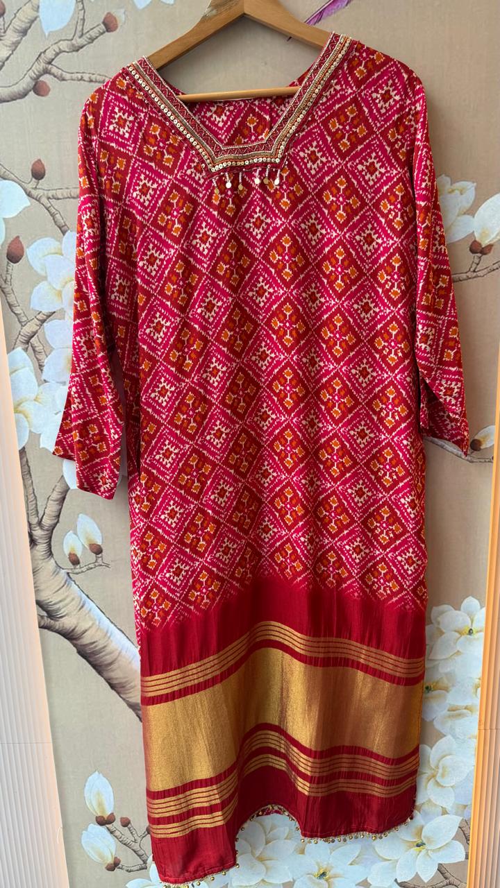 Restocked !! Russian silk lakri patta mul lining suit set in red (true to size) !!Dispatch next week