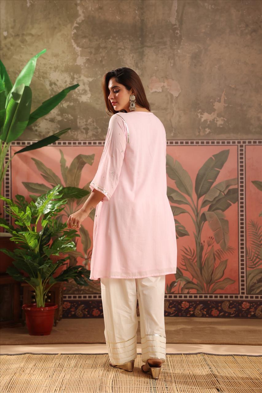 Super pretty Mul cotton farshi salwar with mirror work n gotta detailing in baby pink