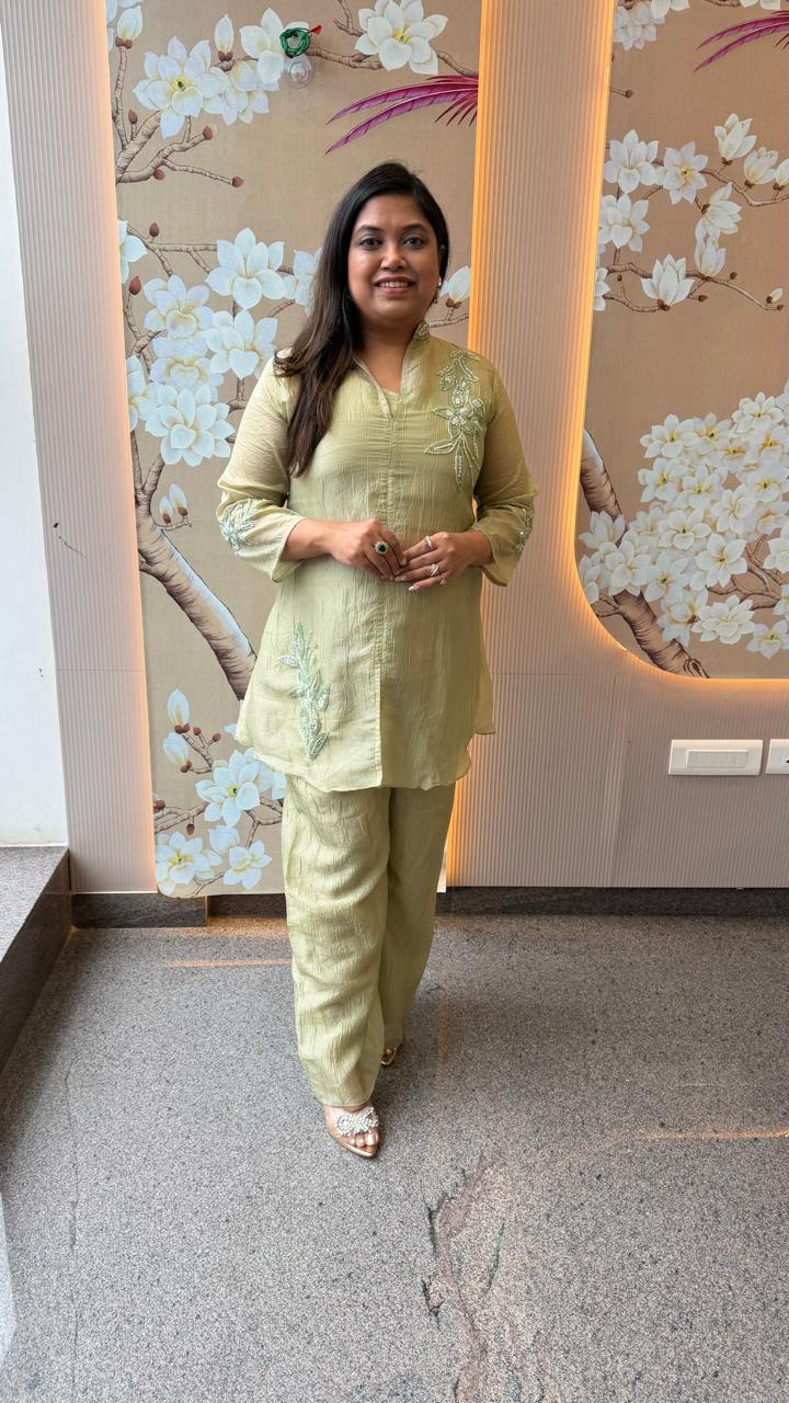 Pretty handwork salsa co ord in mint green