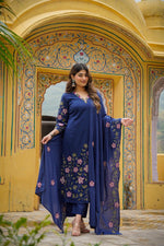 Gorgeous applique work Mul cotton lining full suit set