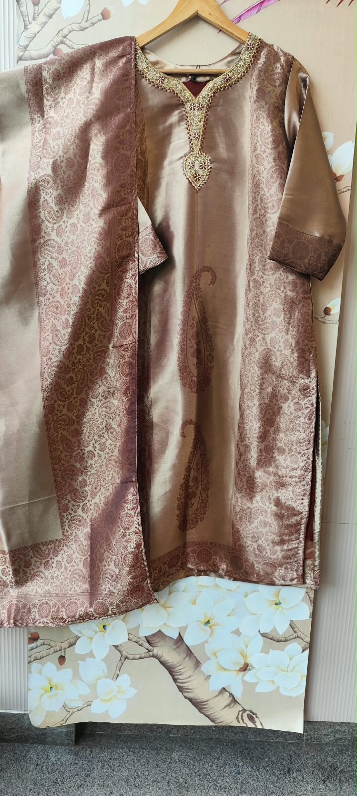 Giraffe tissue slim fit pretty royal colour suit set