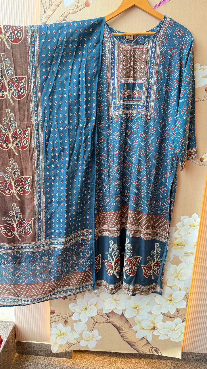 Pure Mul silk lining suit set in blue