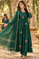 Pretty Mul chanderi with handwork suit set in emerald green