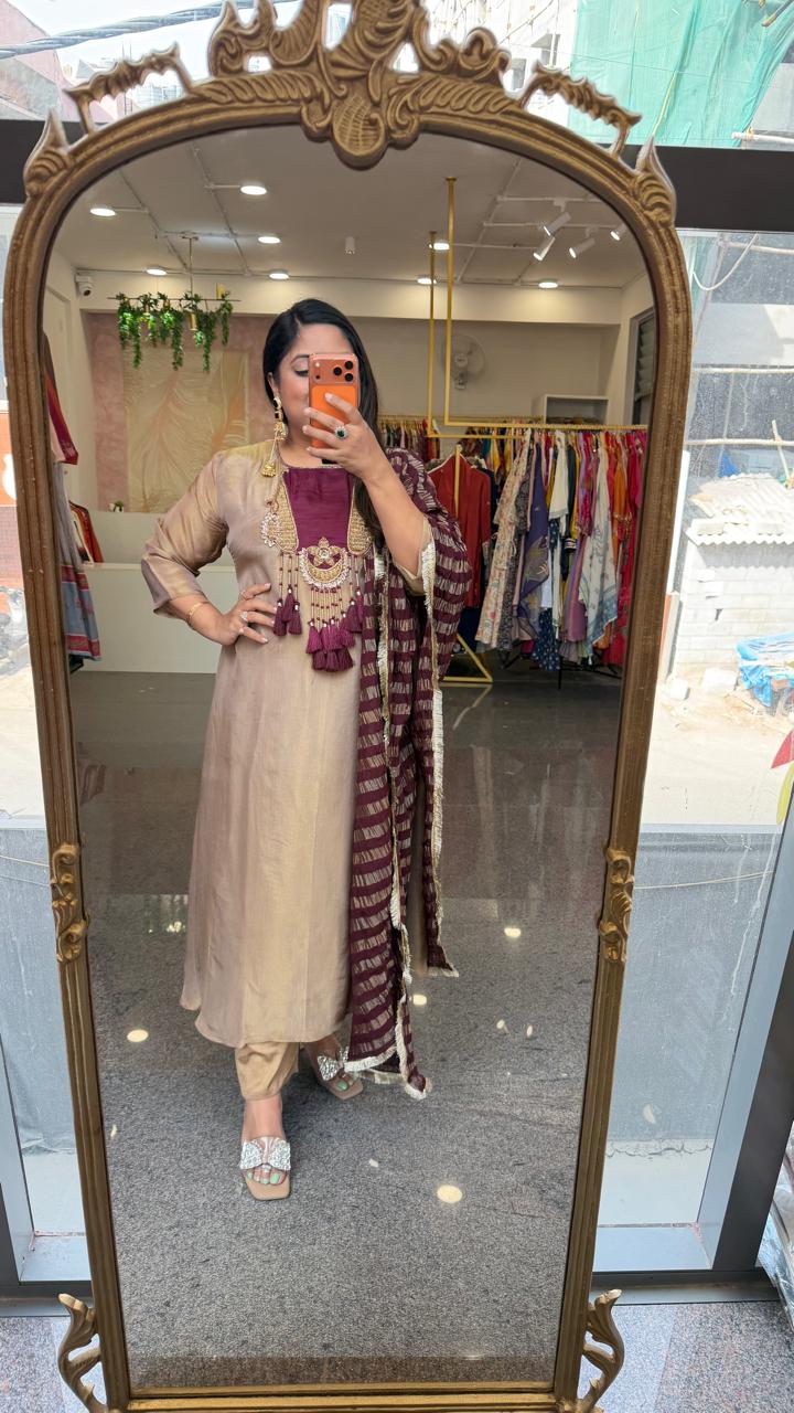 Premium glass tissue lining suit set slim fit but extra margin available golden with wine