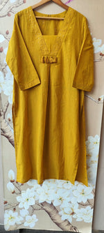Premium handloom cotton zari weaved suit in yellow n green