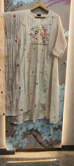 Pretty mulchanderi fully embroidered suit set in cream (Slim Fit)