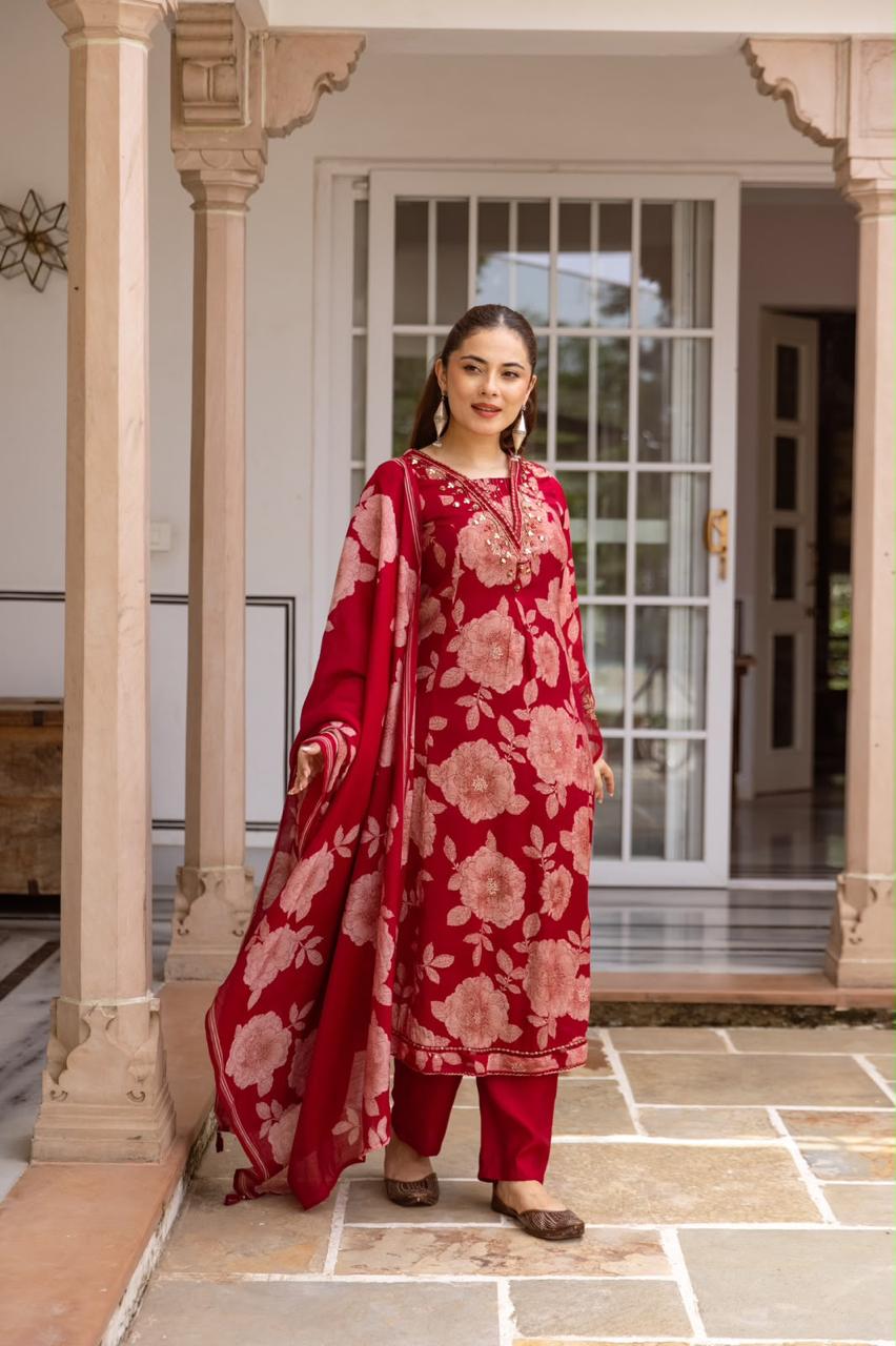 Pretty Modale red floral suit set in redPretty Modale red floral suit set in red