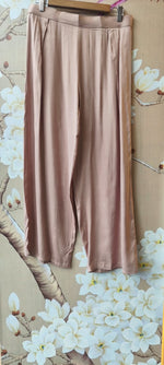 Pretty applique Mul chanderi Co ord in onion pink