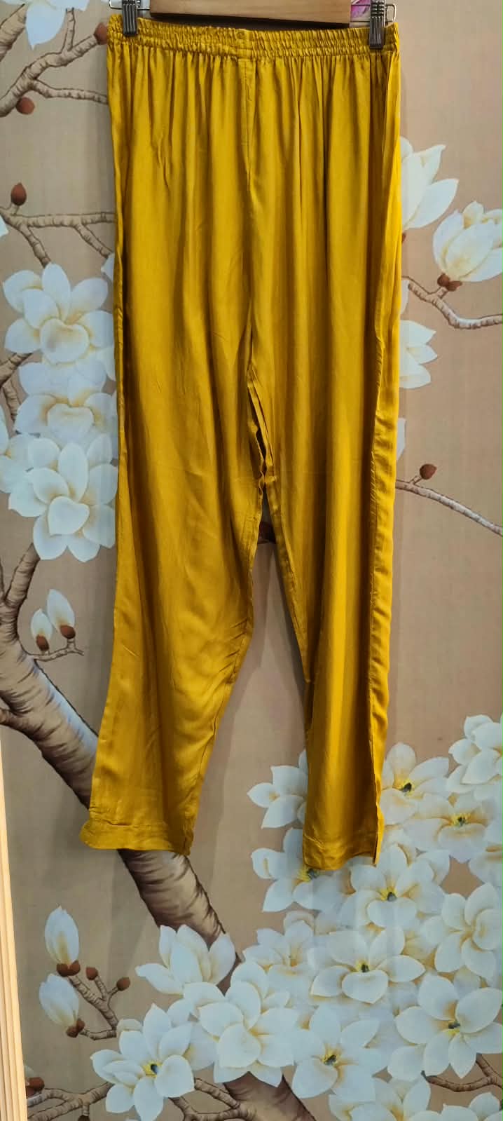 Russian silk pretty Kalamkari suit set in yellow