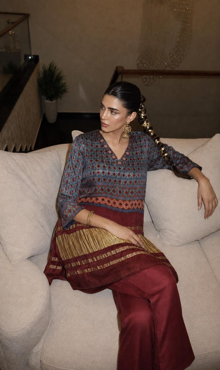 Premium gaji silk lakri patta co ord in wine