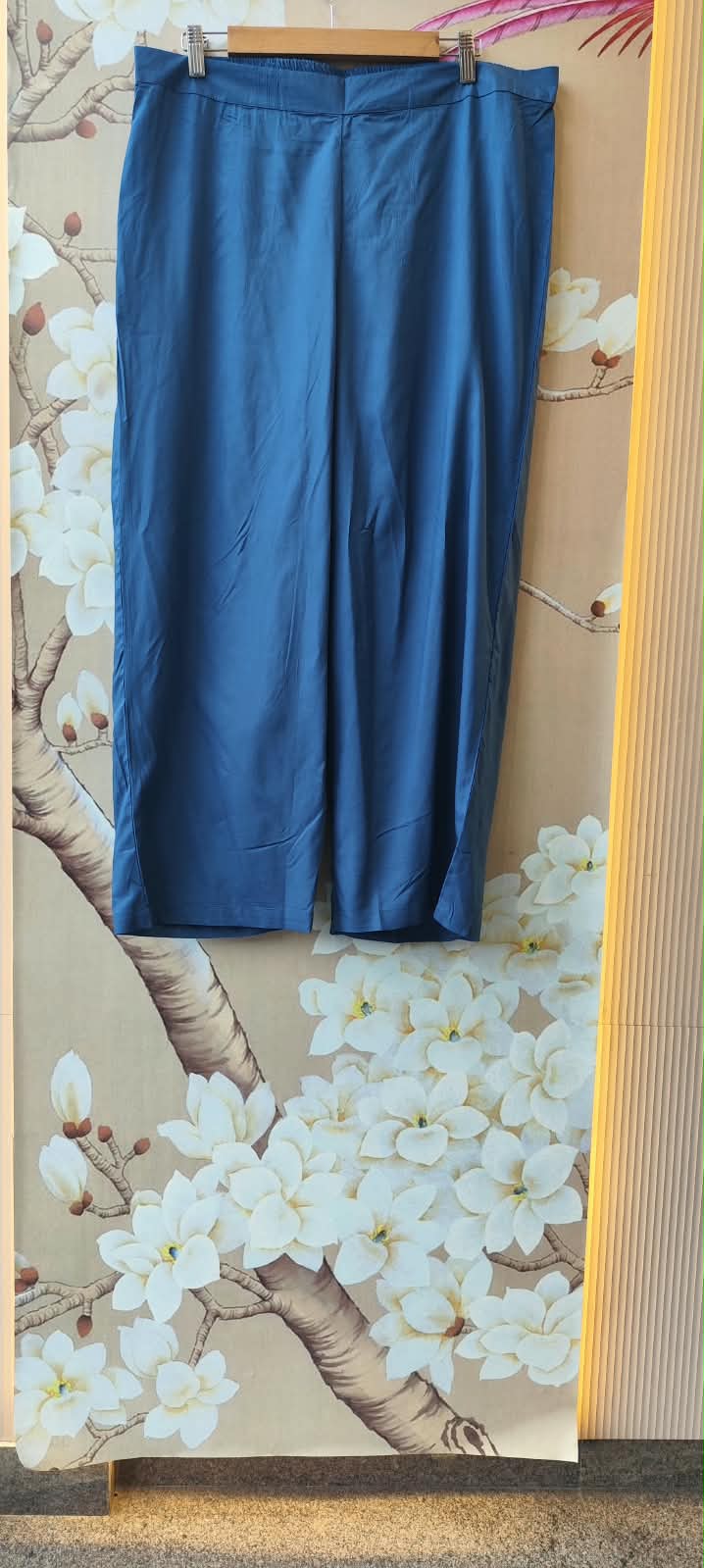 Pretty soft silk applique co ord in blue