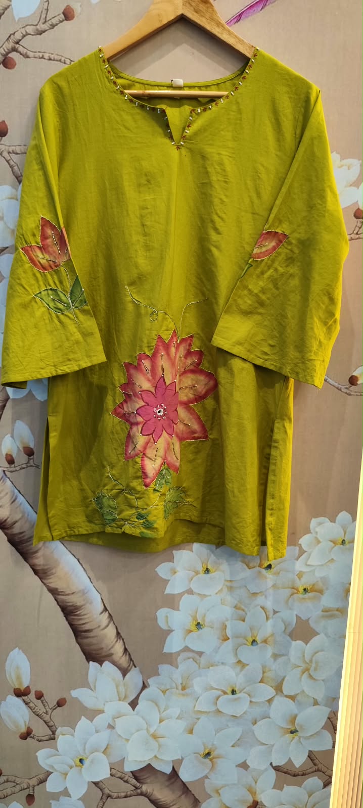 Brush painted full suit set in green in farshi salwar