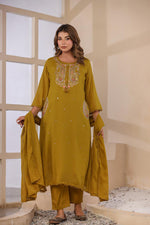 Premium Mul cotton green paisley embroidered designer pocket suit set