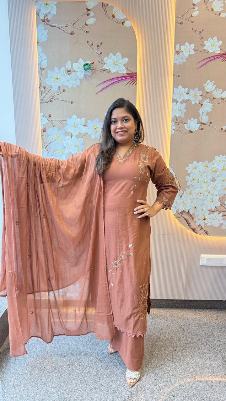 Pure cotton embroidered real mirror detailing in brown