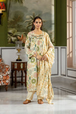 Pretty soft muslin with lining amazing detailing on yoke suit setin green
