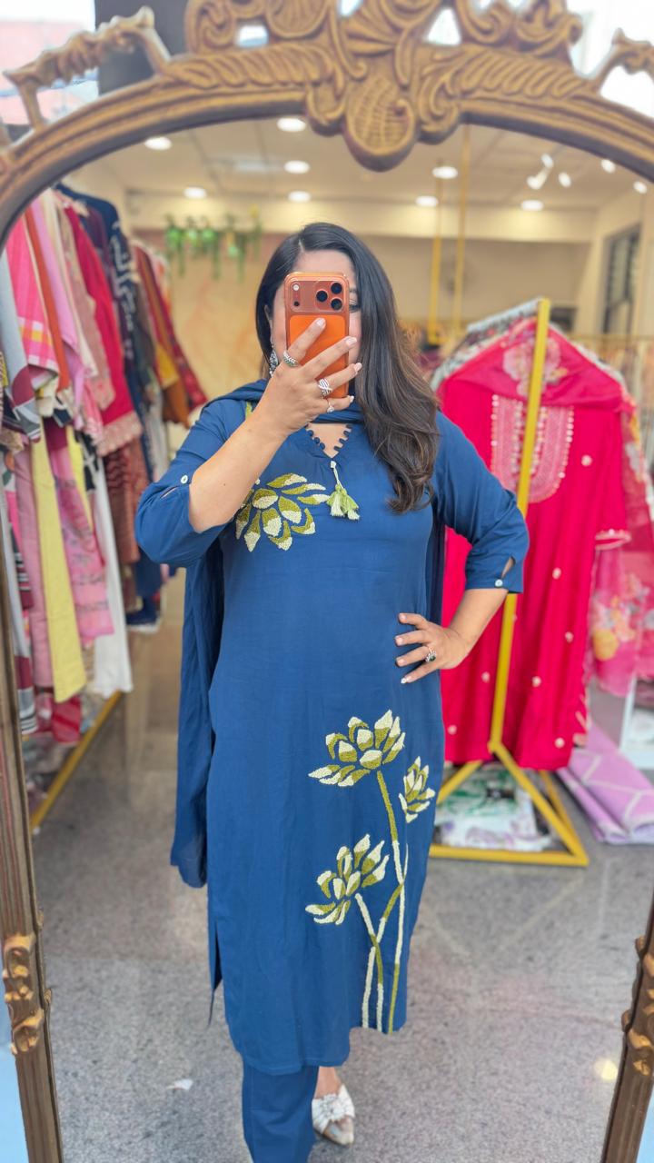 Super pretty designer neck cotton suit set in blue