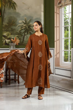 Brown Mul chanderi applique embroidered suit set in brown