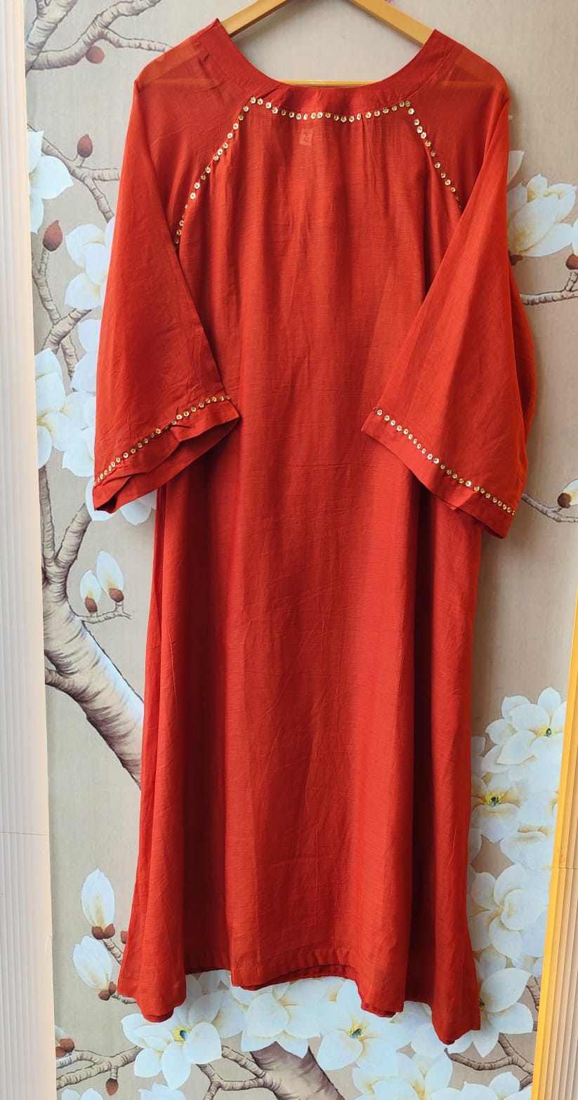 Pure Banarasi Mul chanderi with zari detailing on the dupatta in orange