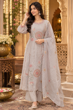 Wow Mul chanderi hand work suit set