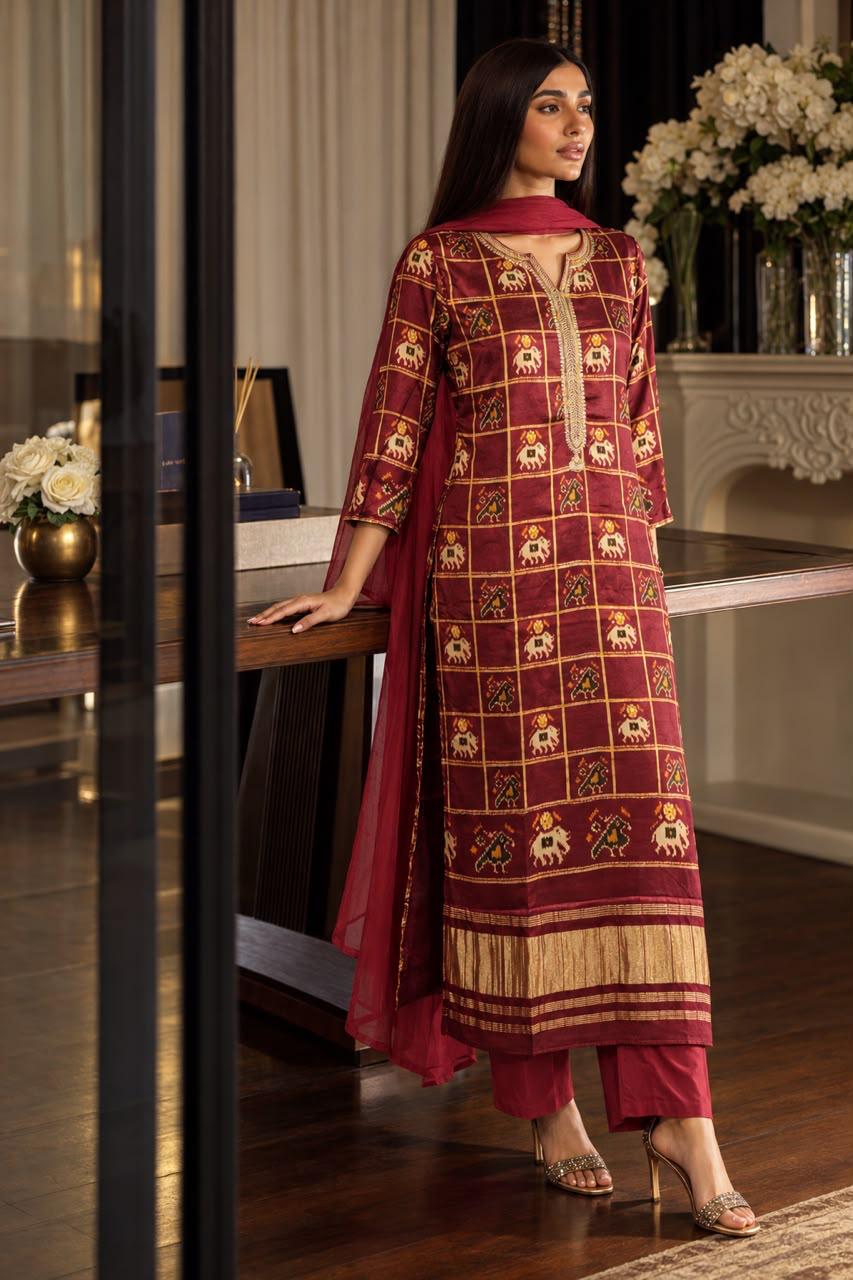 Wow gaji Patola lakri patta suit