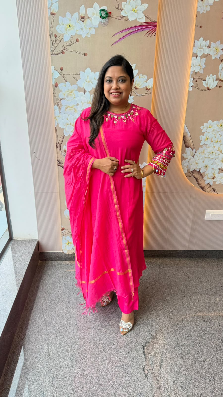 Super pretty handwork Mul chanderi suit set in pink
