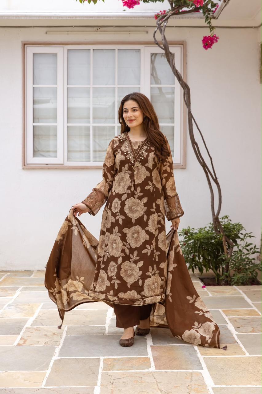 Pretty Modale red floral suit set in brownPretty Modale red floral suit set in brown